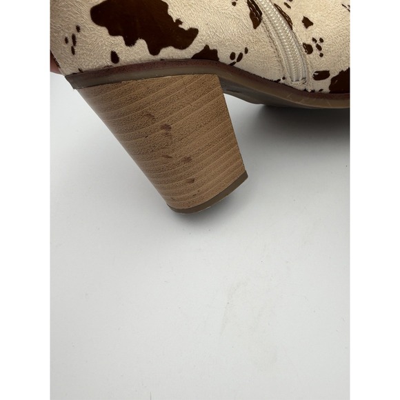 Maurices Cow Print Ankle Boots Western Cowgirl Block Heel Faux Suede 8.5M - Picture 9 of 12